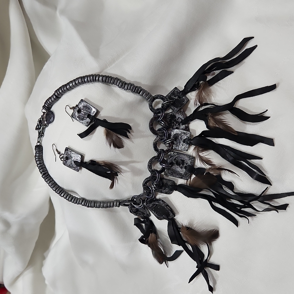 Necklace and earrings, black and gray